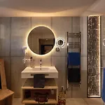 Lorenzi Bed & Breakfast