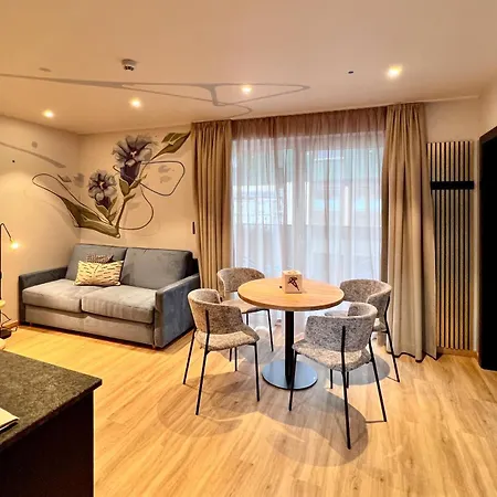 Lorenzi Bed & Breakfast Sölden