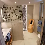 Lorenzi Bed & Breakfast