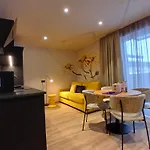 Lorenzi Oda ve Kahvaltı
